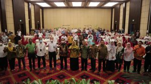 Read more about the article Sosialisasi Peraturan Pemerintah Tentang Perlindungan dan Pengelolaan Lingkungan Hidup dan Evaluasi Pengendalian Pembangunan Lingkungan Hidup Kehutanan Ekoregion Kalimantan