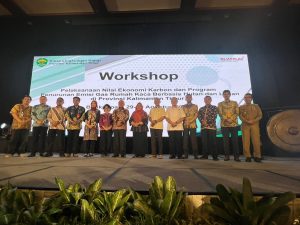 Read more about the article Workshop Pelaksanaan Nilai Ekonomi Karbon dan Program Penurunan Emisi Gas Rumah Kaca Berbasis Hutan dan Lahan di Provinsi Kalimantan Timur